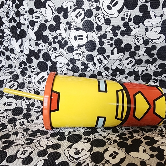 Iron Man Tumbler With Straw - Picture 2 of 14